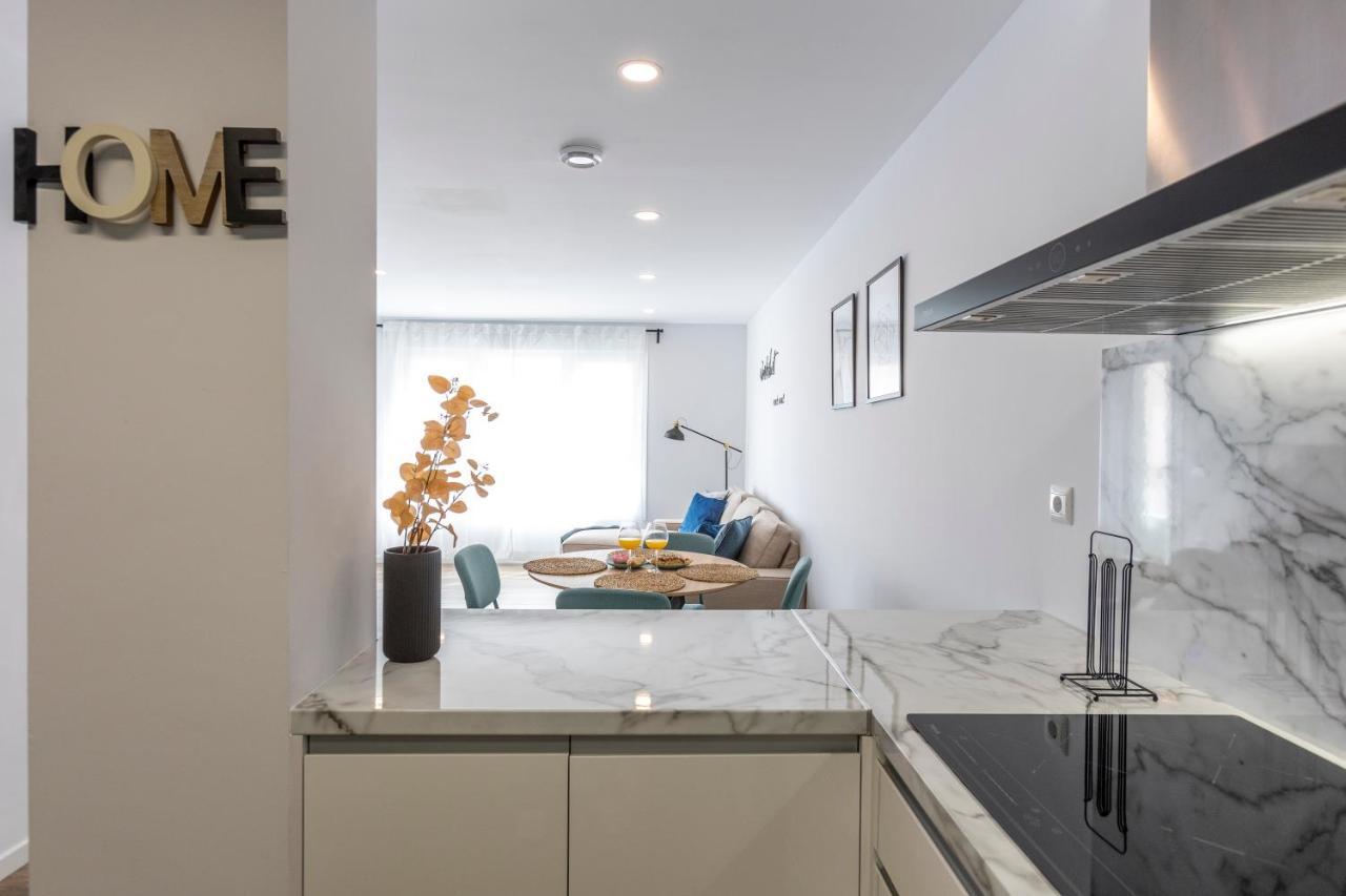 Fabuloso Apartamento Nuevo Con Parking Y Piscina Málaga Kültér fotó
