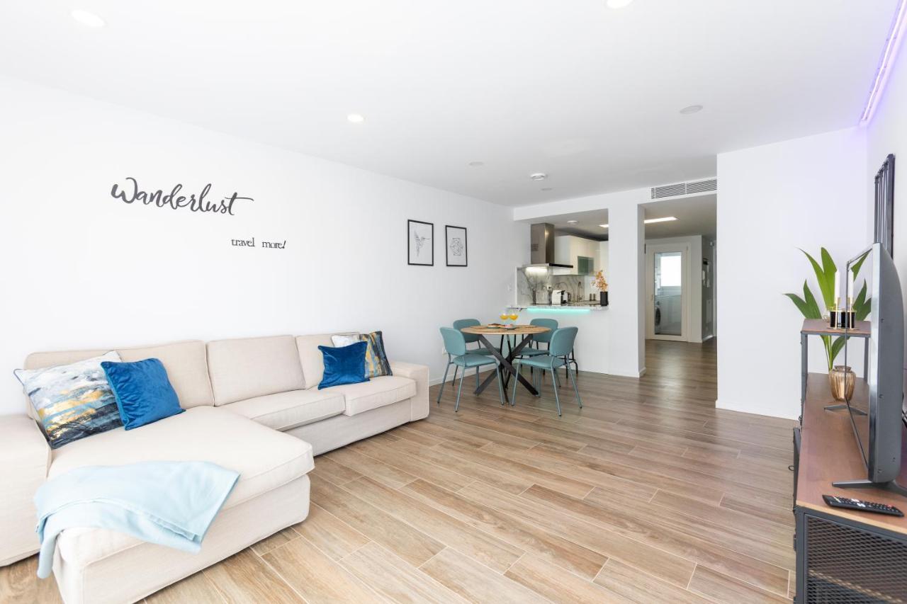 Fabuloso Apartamento Nuevo Con Parking Y Piscina Málaga Kültér fotó