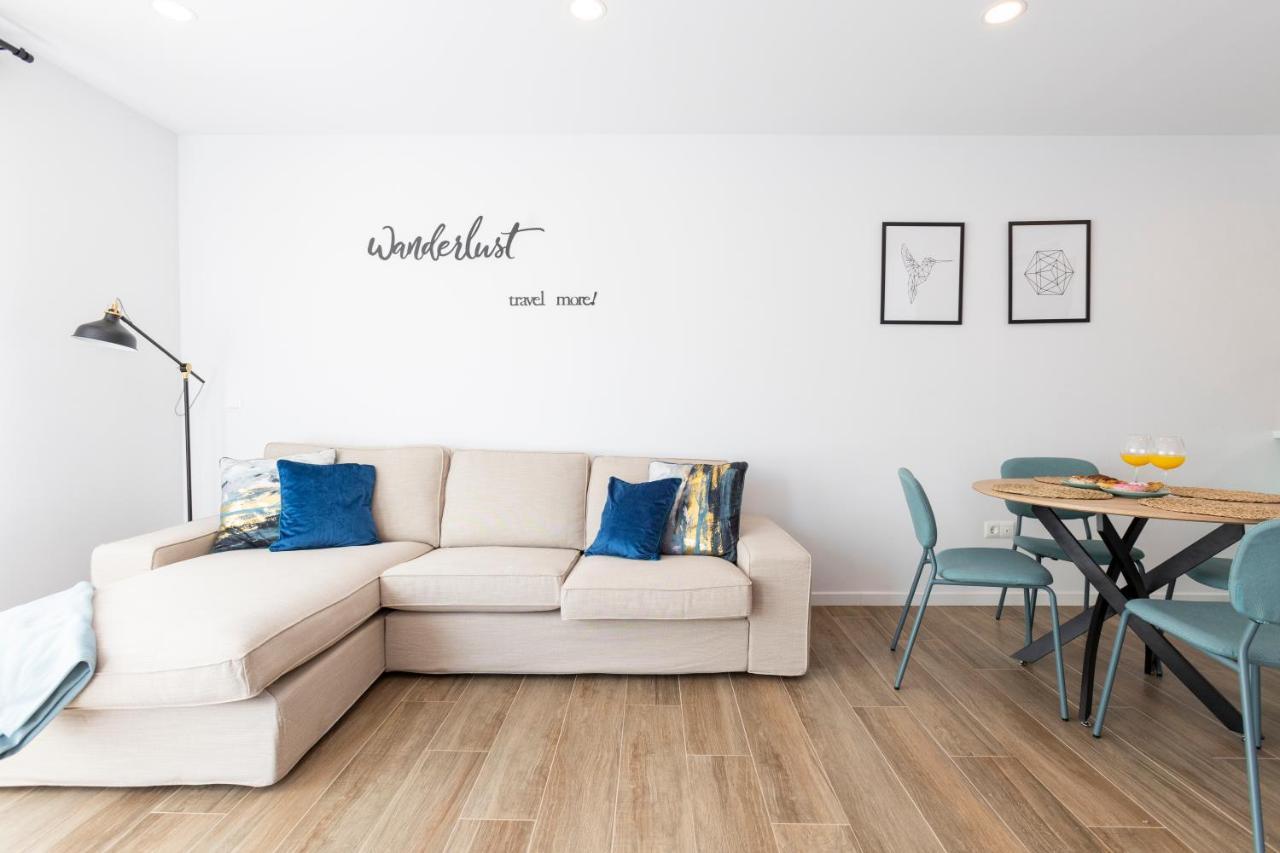 Fabuloso Apartamento Nuevo Con Parking Y Piscina Málaga Kültér fotó